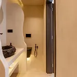 Lackos Luxury 아파트 *