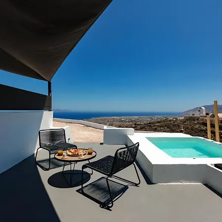Lackos Luxury Apartment