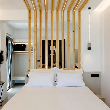 Lackos Luxury * Imerovigli (Santorini)