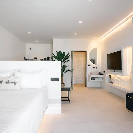 Lackos Luxury Lejlighed
