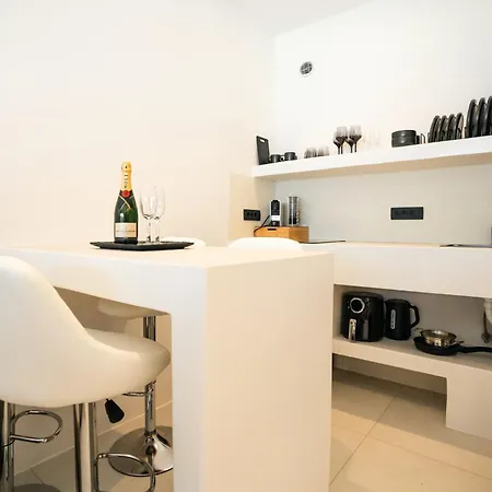Lackos Luxury Lejlighed *