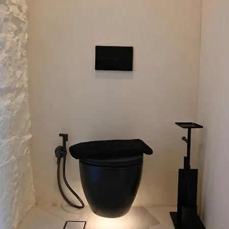 Lackos Luxury شقة *