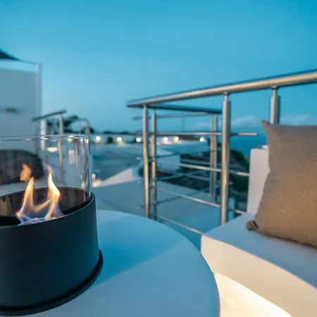 Lackos Luxury Lejlighed