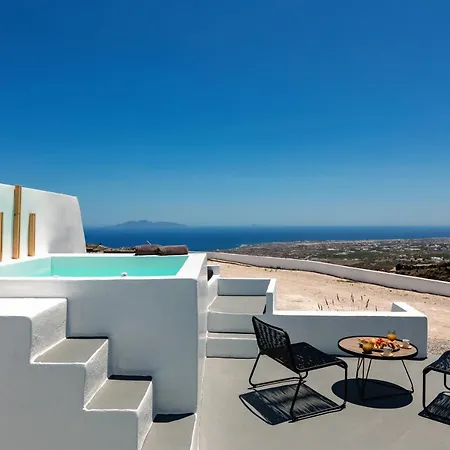 Lackos Luxury Apartment *