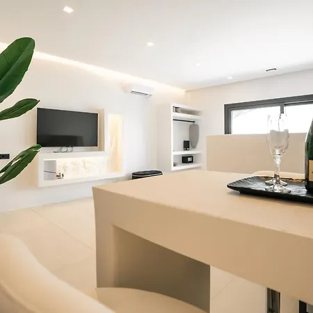 Lackos Luxury Appartement